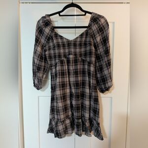 Cute Grey Black Plaid Dress Holister Size Medium 3/4 Sleeves Ruffle Y2K